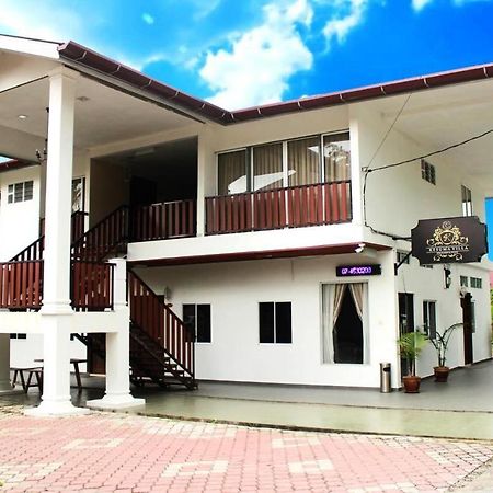 New Kesuma Villa Exclusive Stay Parit Raja Esterno foto